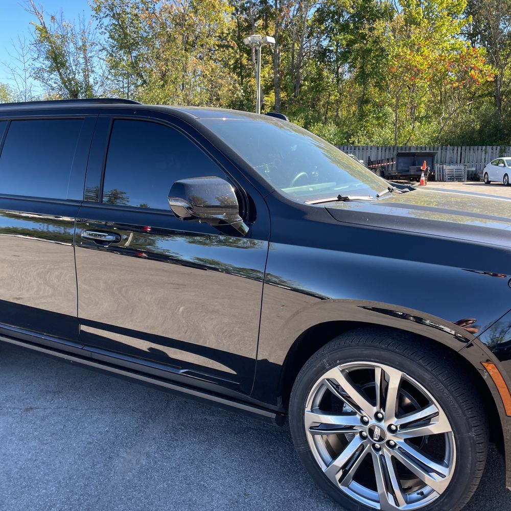 2025 Cadillac Escalade ESV Sport