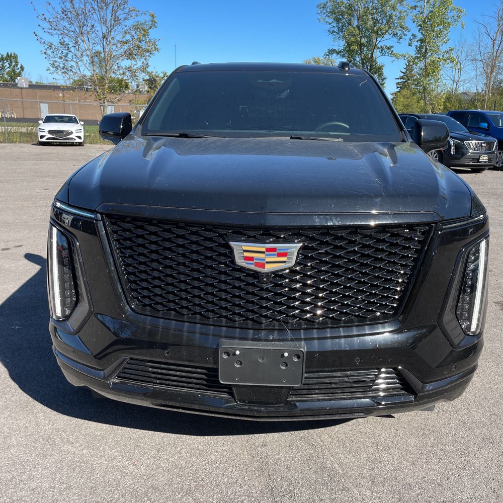 2025 Cadillac Escalade ESV Sport