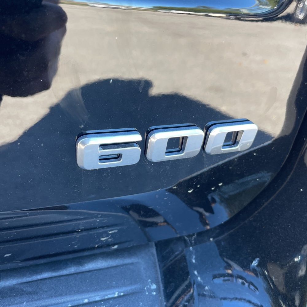 2025 Cadillac Escalade ESV Sport