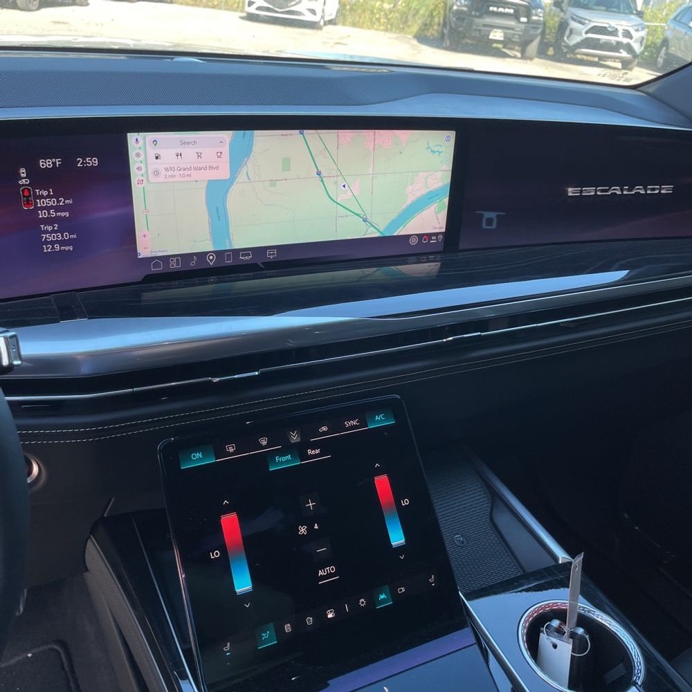 2025 Cadillac Escalade ESV Sport