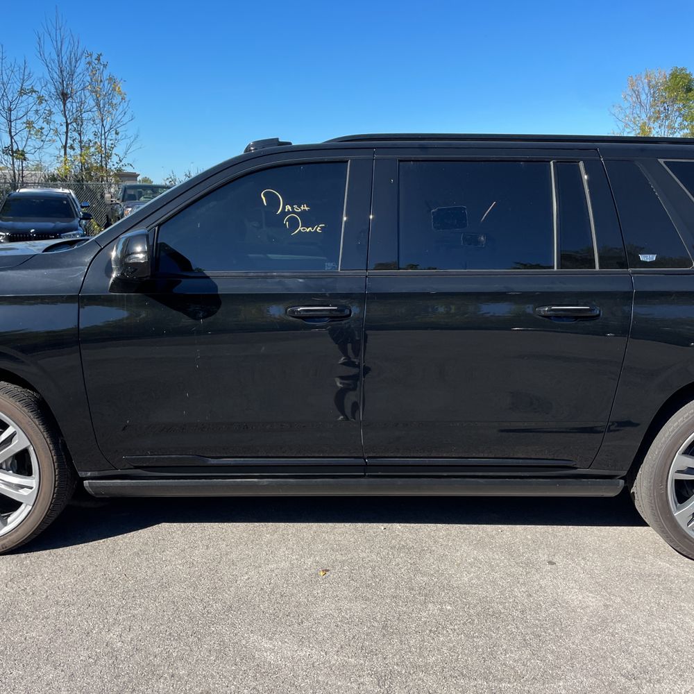 2025 Cadillac Escalade ESV Sport