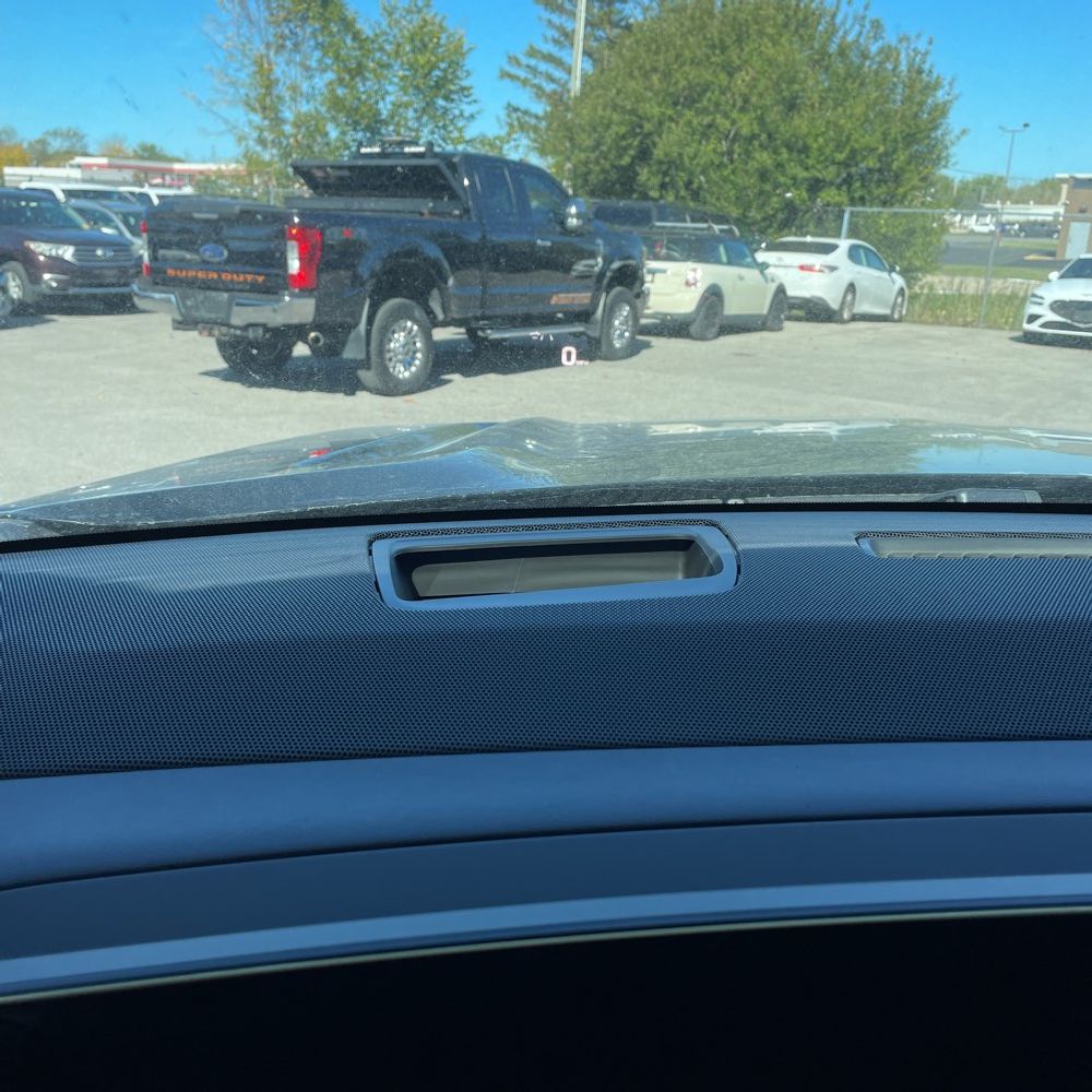 2025 Cadillac Escalade ESV Sport