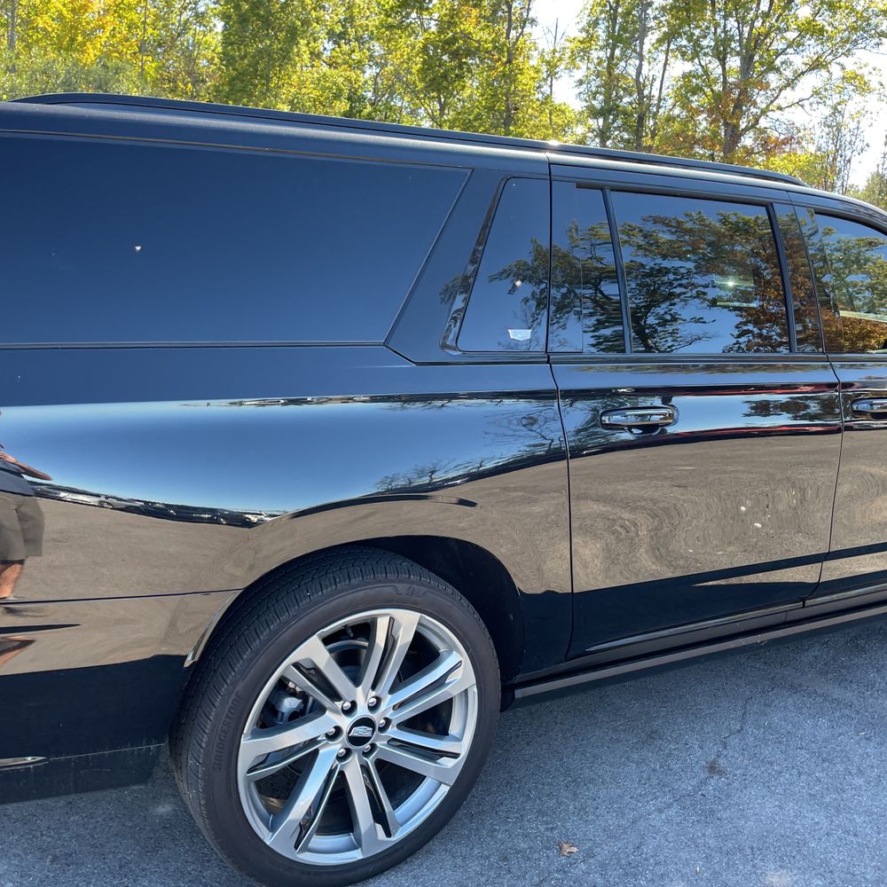 2025 Cadillac Escalade ESV Sport
