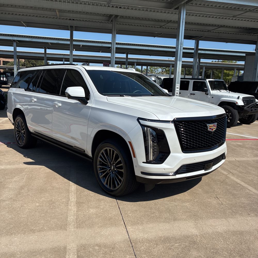 2025 Cadillac Escalade ESV Sport Platinum