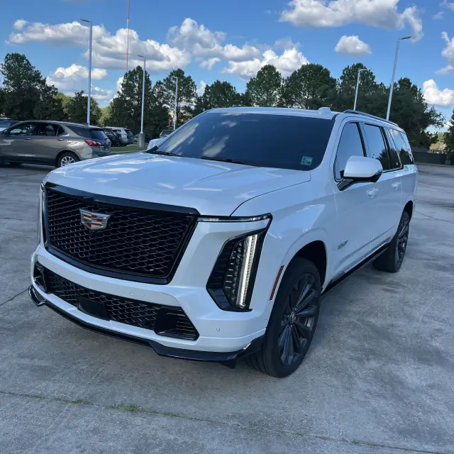 2025 Cadillac Escalade-V ESV