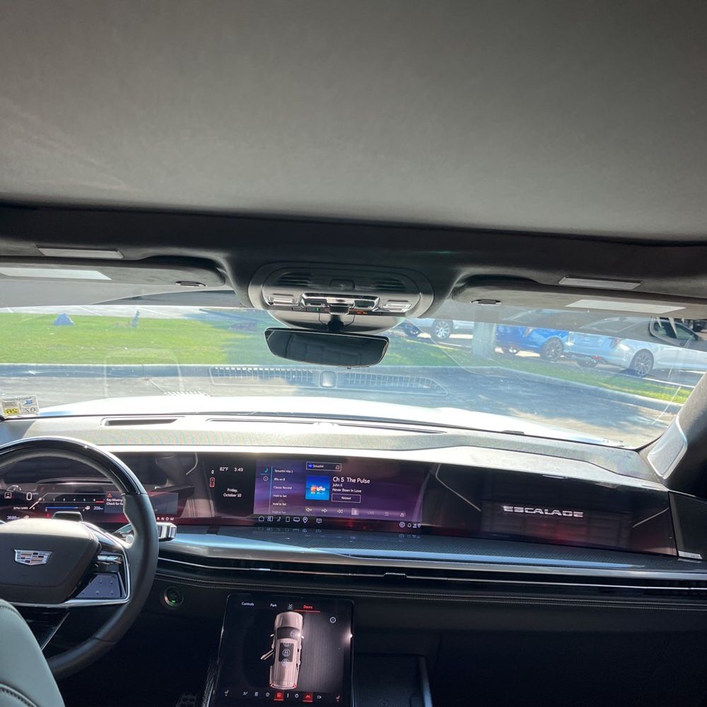2025 Cadillac Escalade-V ESV Base