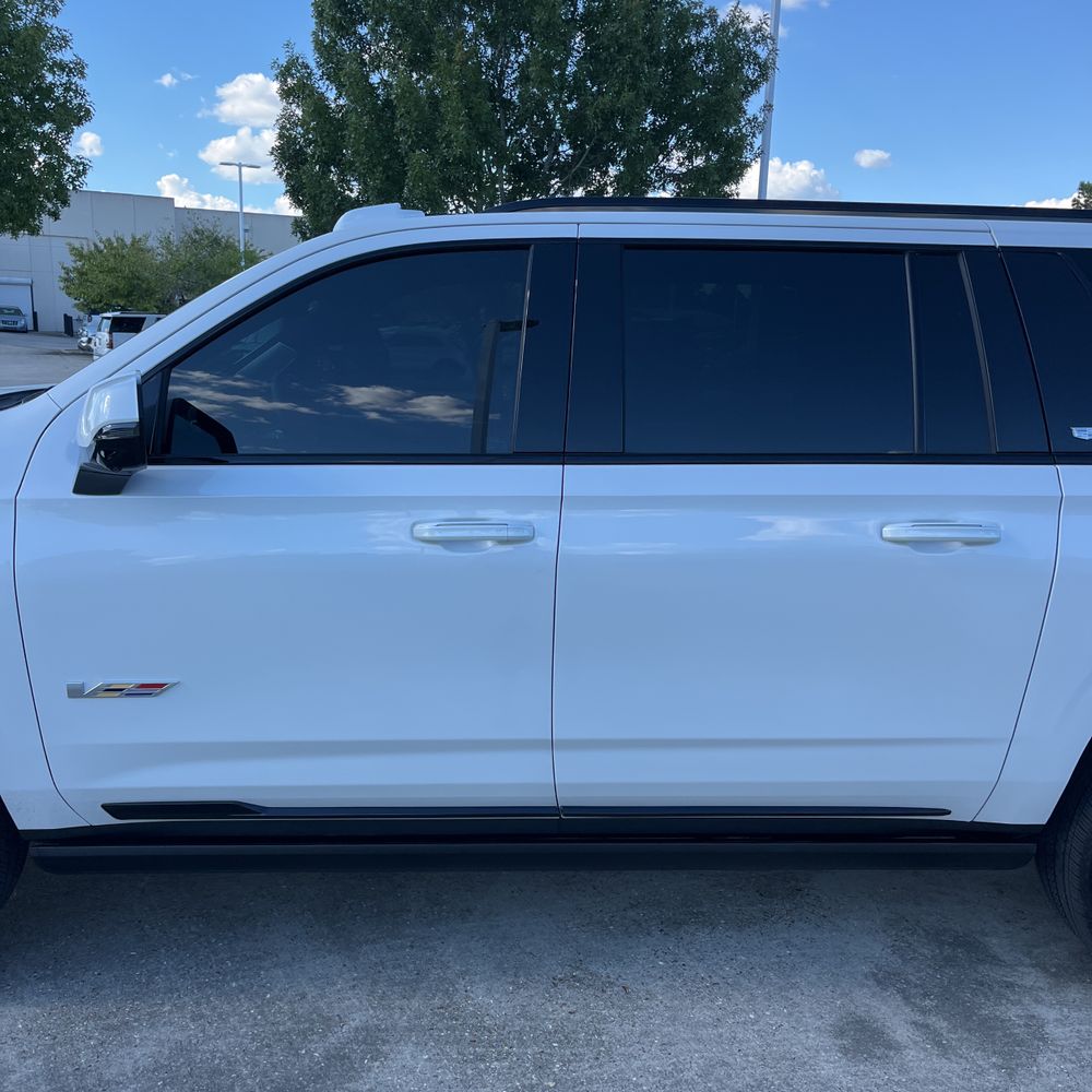 2025 Cadillac Escalade-V ESV Base