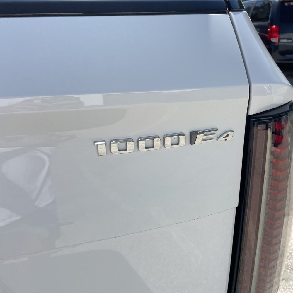 2025 Cadillac Escalade IQ Sport 1