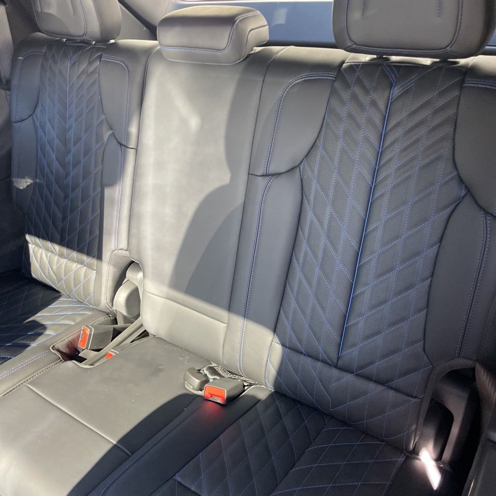 2025 Cadillac Escalade IQ Sport 1