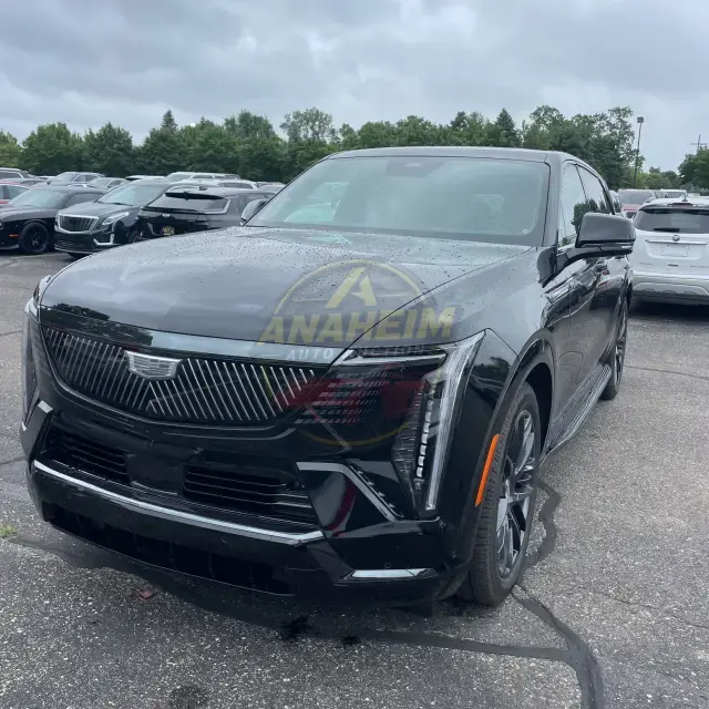 2025 Cadillac Escalade IQ Sport 2