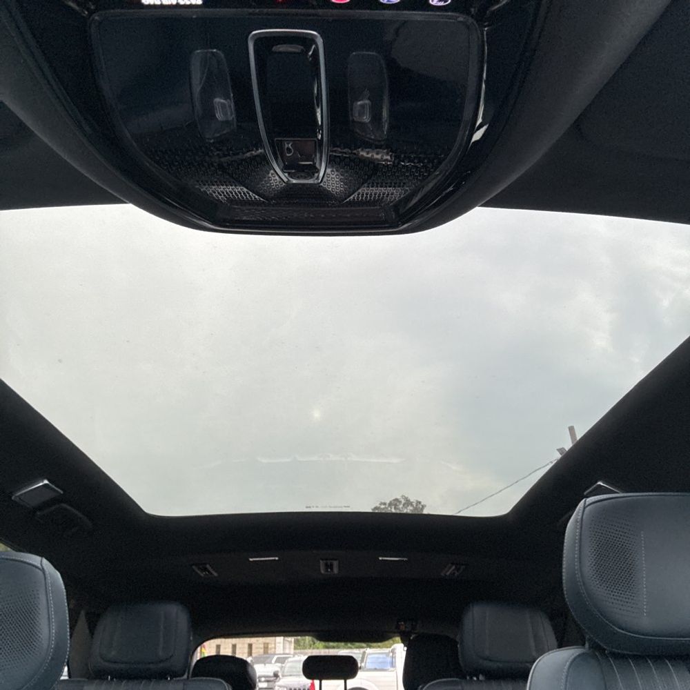 2025 Cadillac Escalade IQ Sport 2