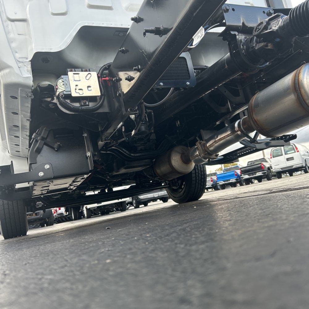 2024 Chevrolet Silverado 4500 W/T