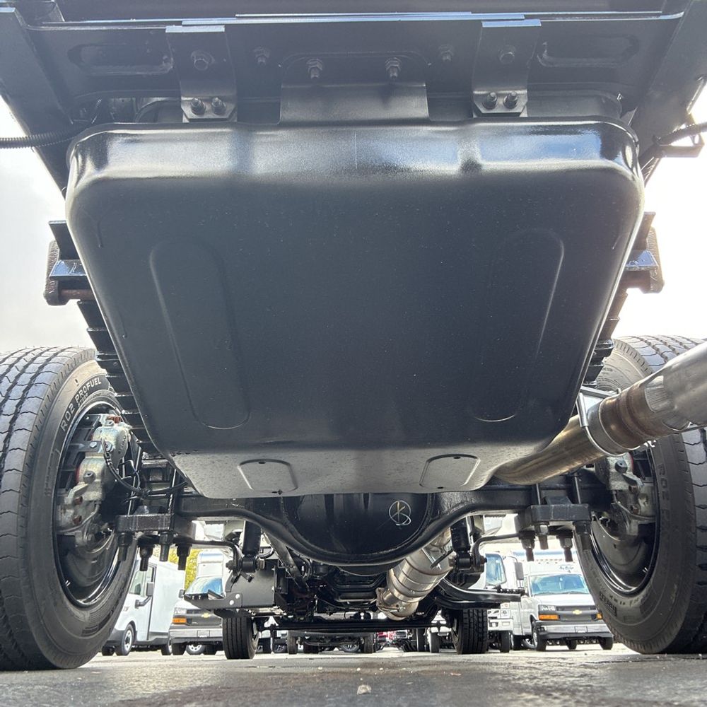 2024 Chevrolet Silverado 4500 W/T