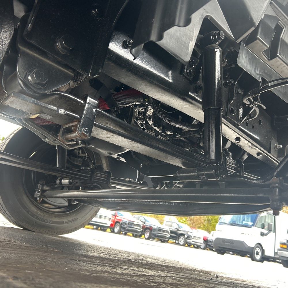 2024 Chevrolet Silverado 4500 W/T