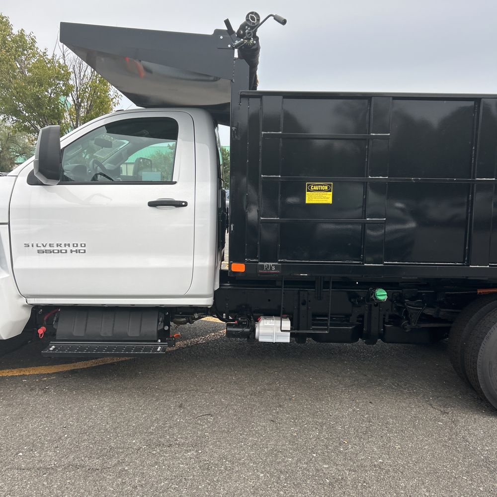 2024 Chevrolet Silverado 4500 LT
