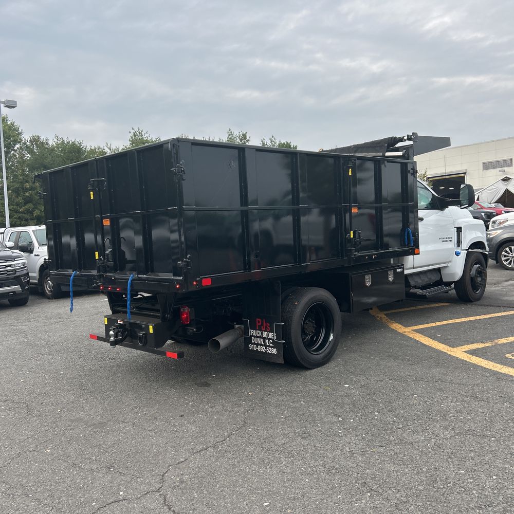 2024 Chevrolet Silverado 4500 LT