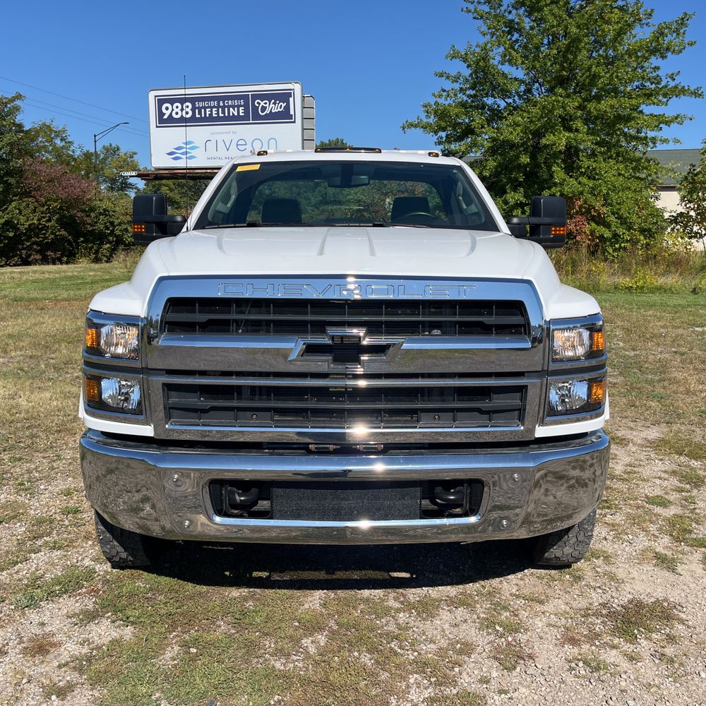 2022 Chevrolet Silverado 5500HD W/T