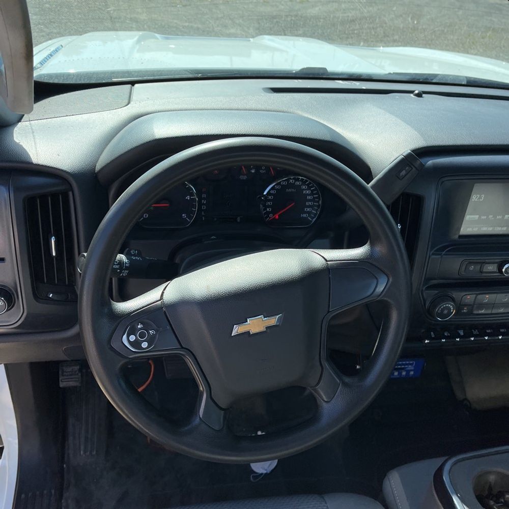 2022 Chevrolet Silverado 5500HD W/T