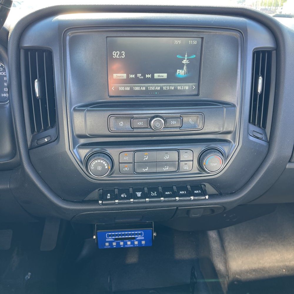 2022 Chevrolet Silverado 5500HD W/T