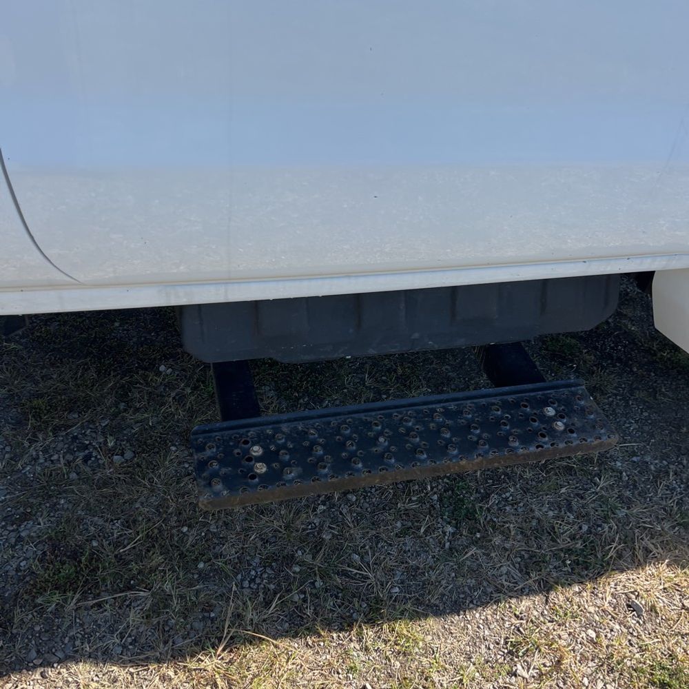 2022 Chevrolet Silverado 5500HD W/T