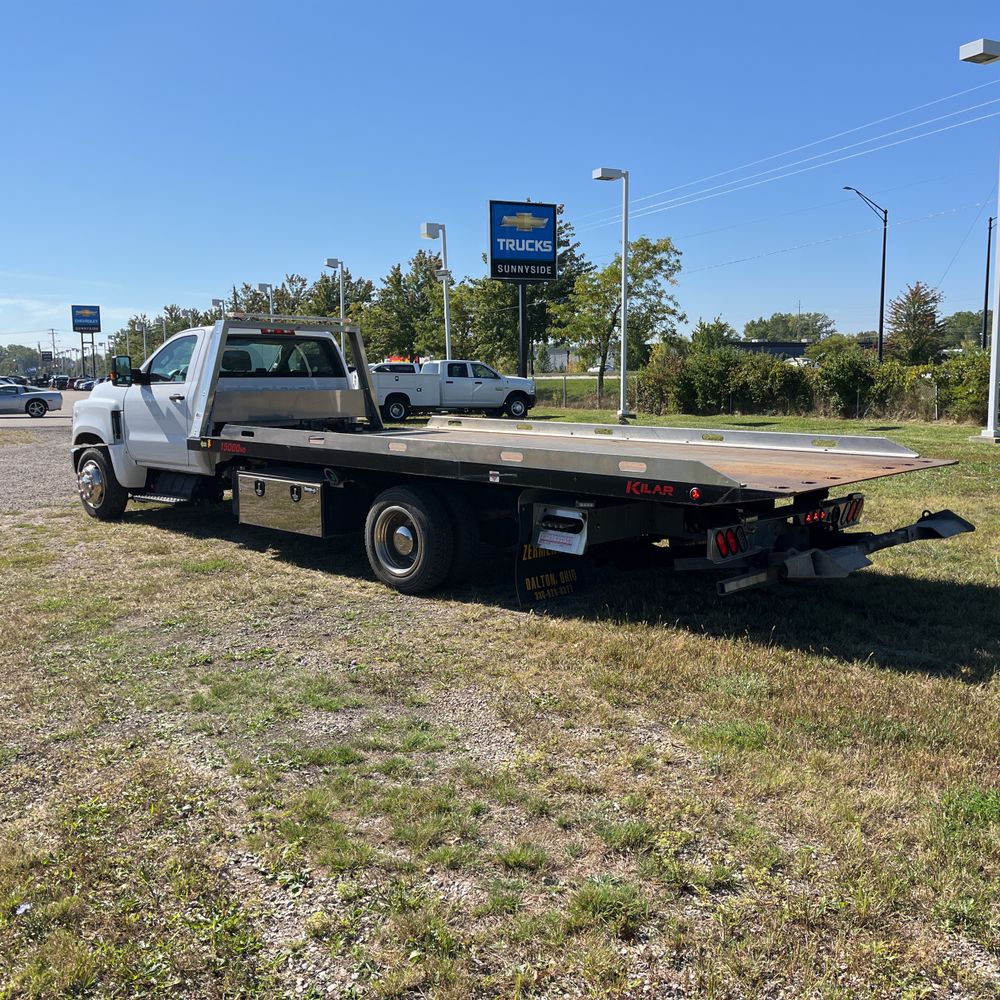 2022 Chevrolet Silverado 5500HD W/T