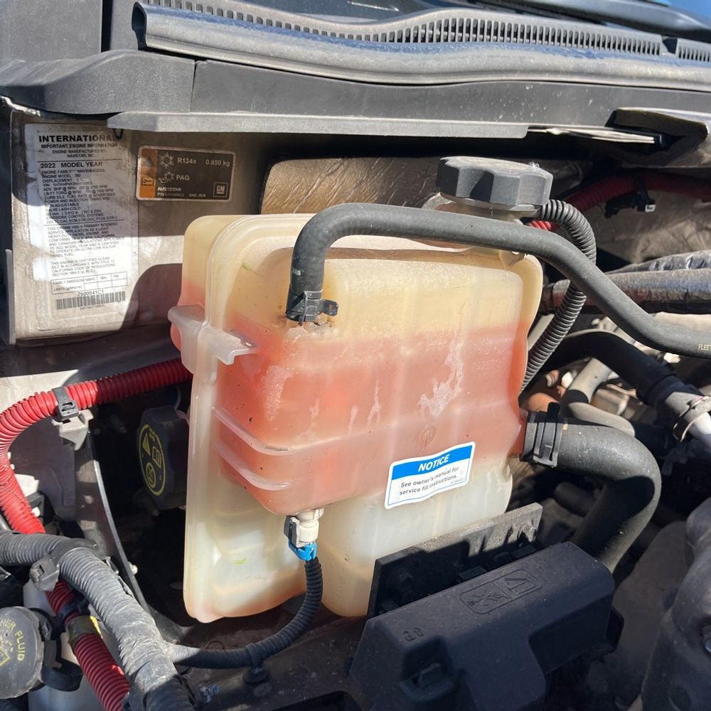 2022 Chevrolet Silverado 5500HD W/T
