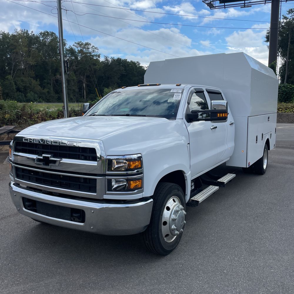 2023 Chevrolet Silverado 4500 W/T