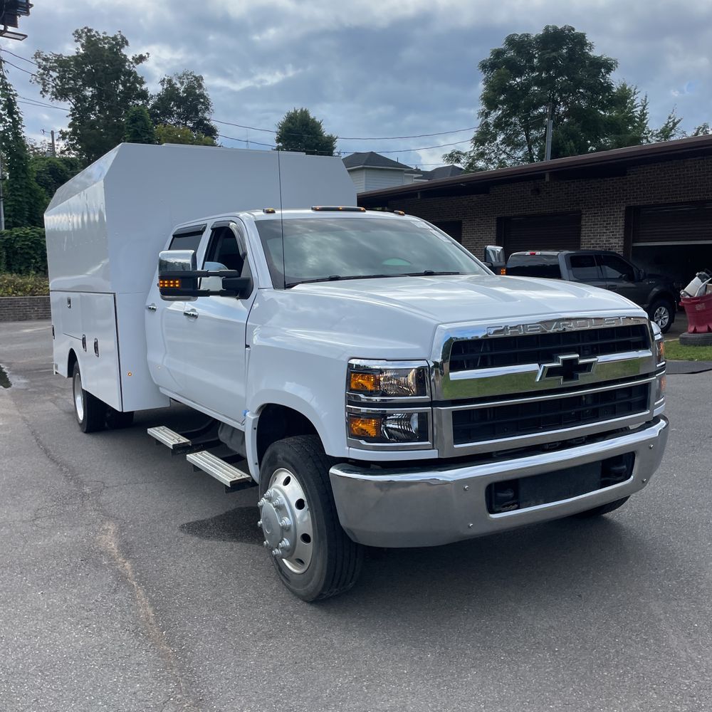 2023 Chevrolet Silverado 4500 W/T