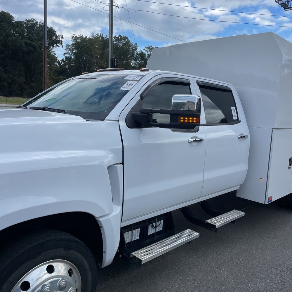 2023 Chevrolet Silverado 4500 W/T
