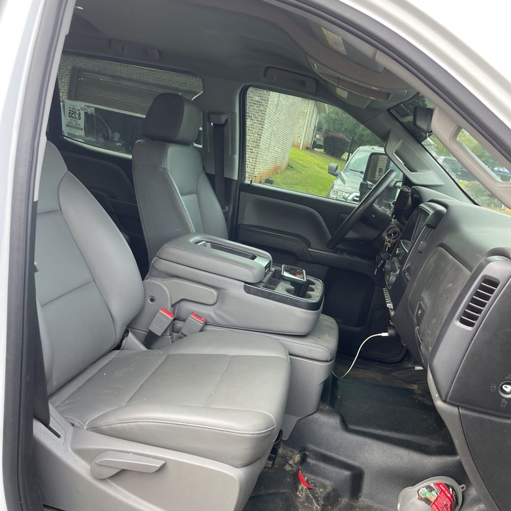 2023 Chevrolet Silverado 4500 W/T
