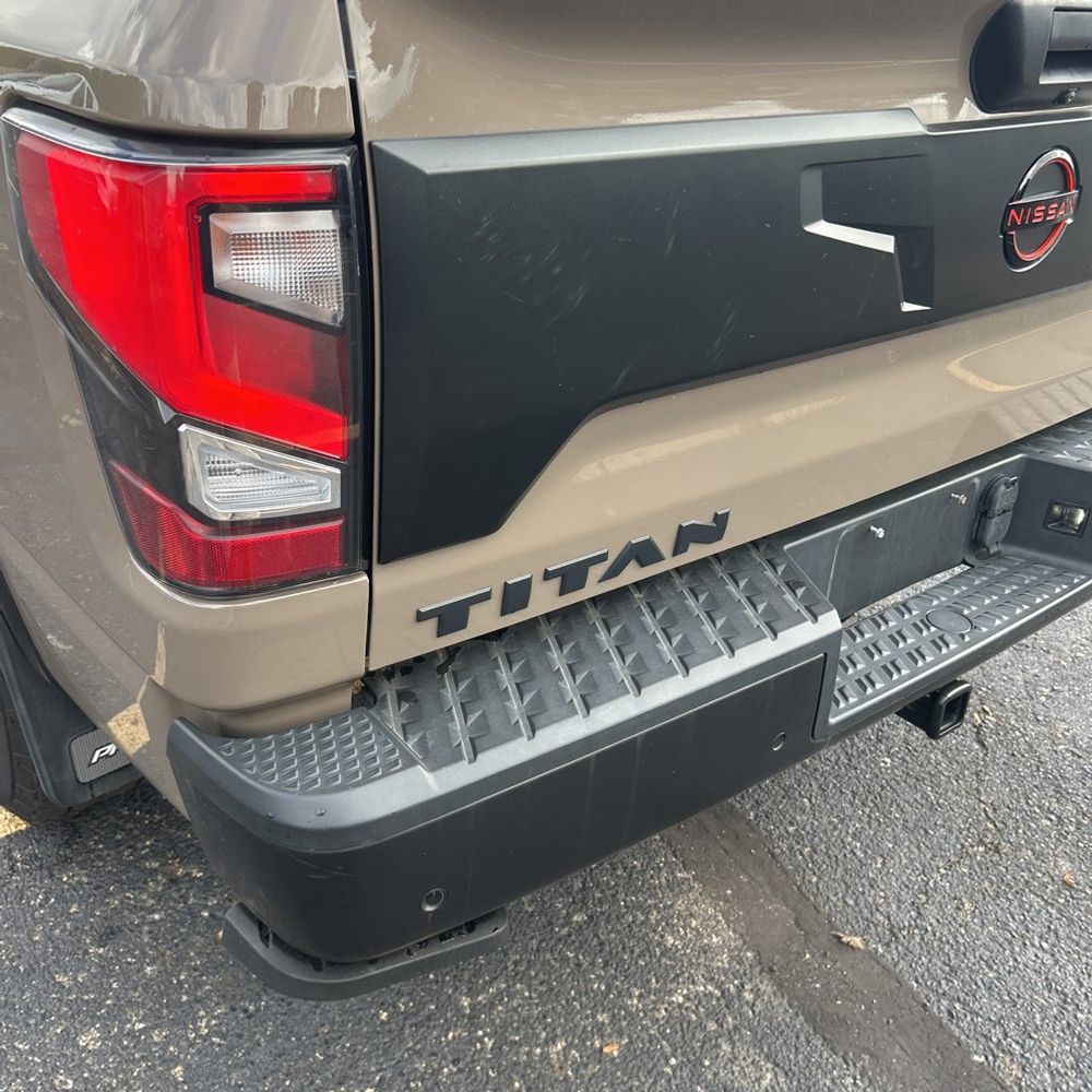 2023 Nissan Titan PRO-4X