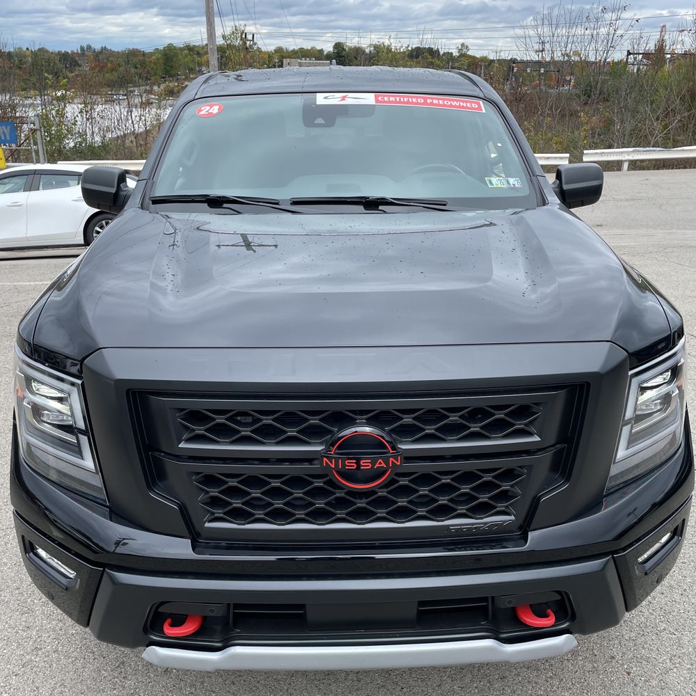 2024 Nissan Titan PRO-4X