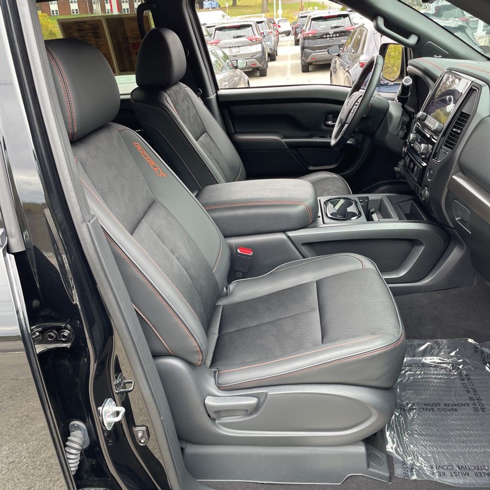 2024 Nissan Titan PRO-4X