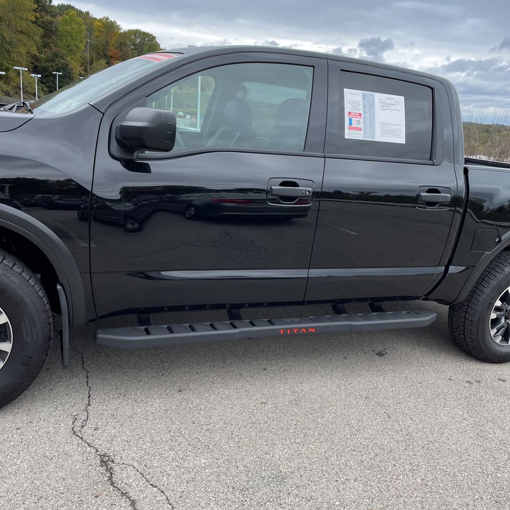 2024 Nissan Titan PRO-4X