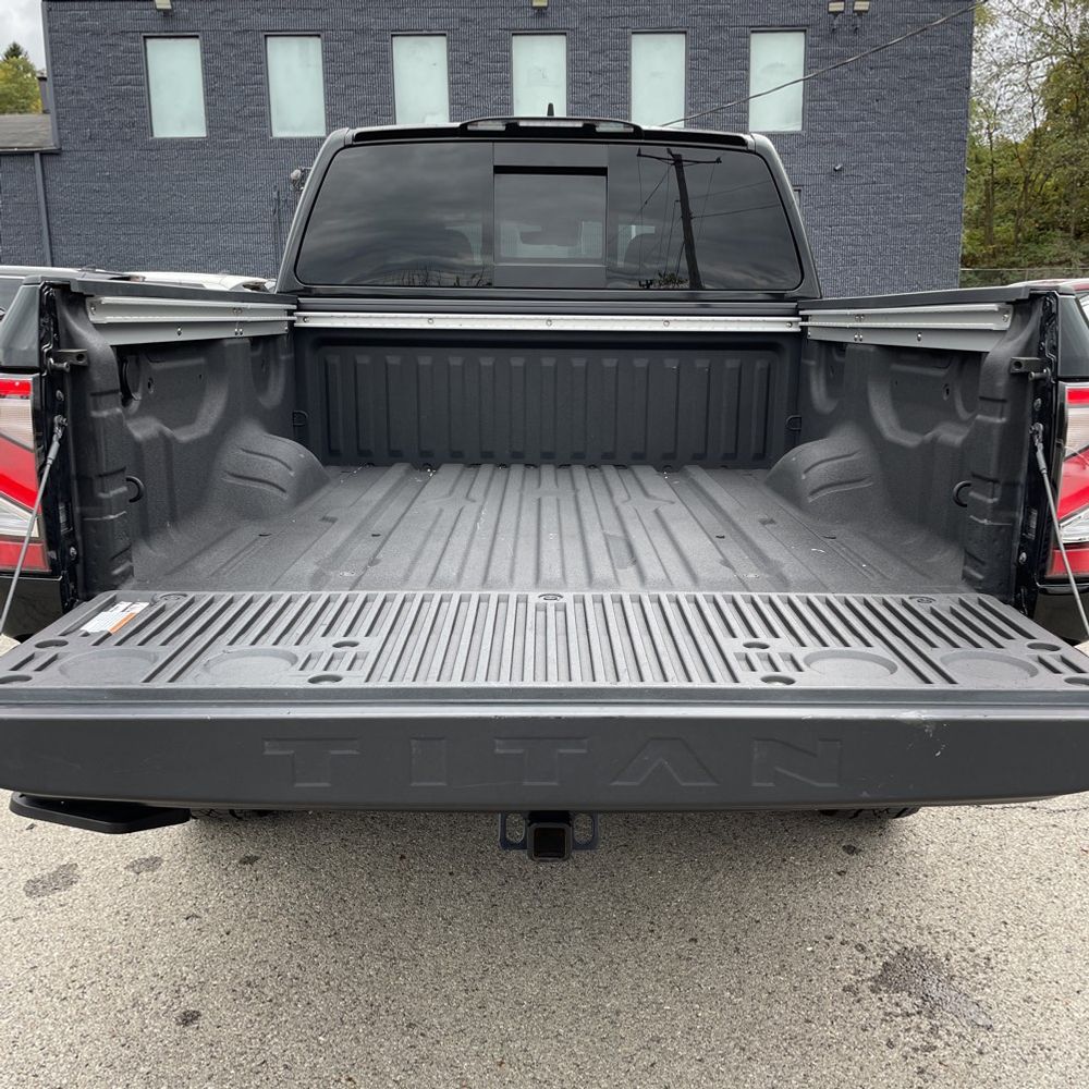 2024 Nissan Titan PRO-4X