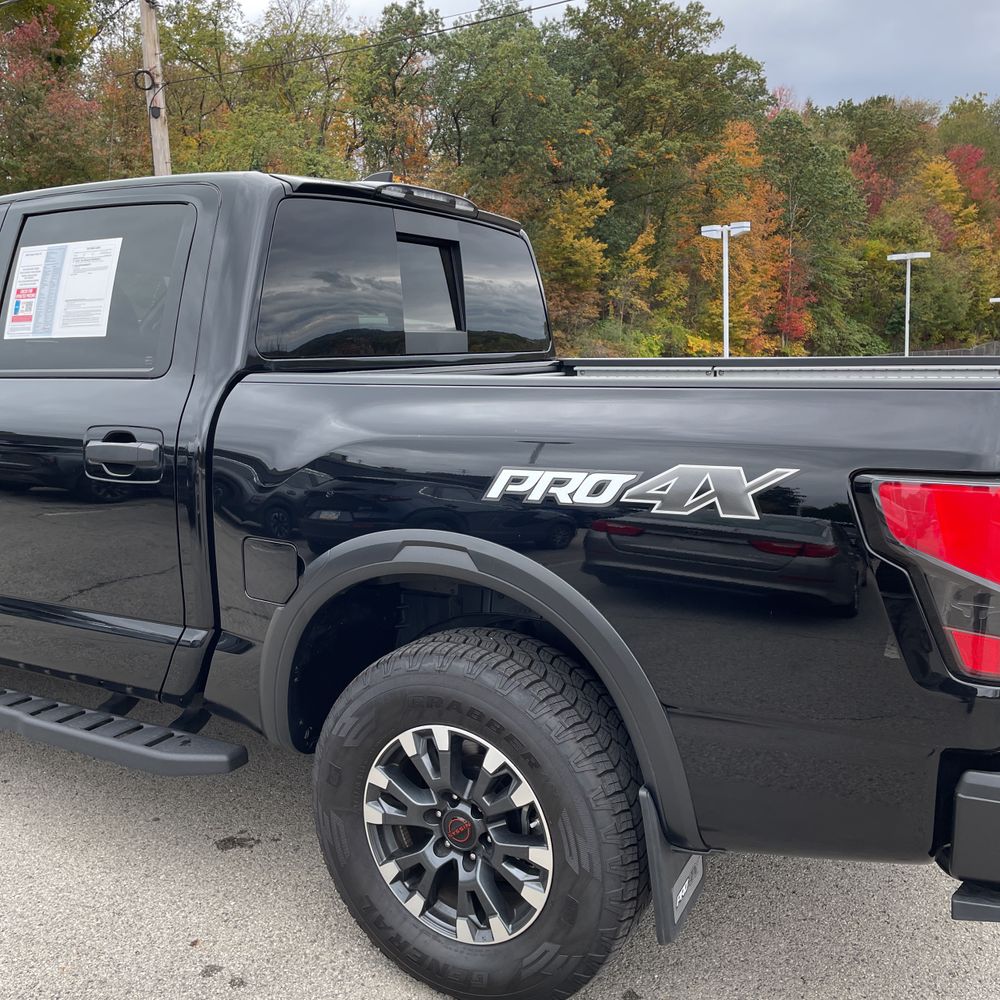 2024 Nissan Titan PRO-4X