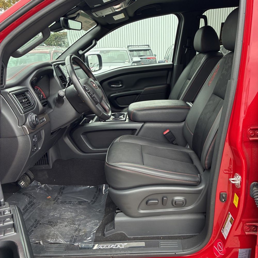 2024 Nissan Titan PRO-4X