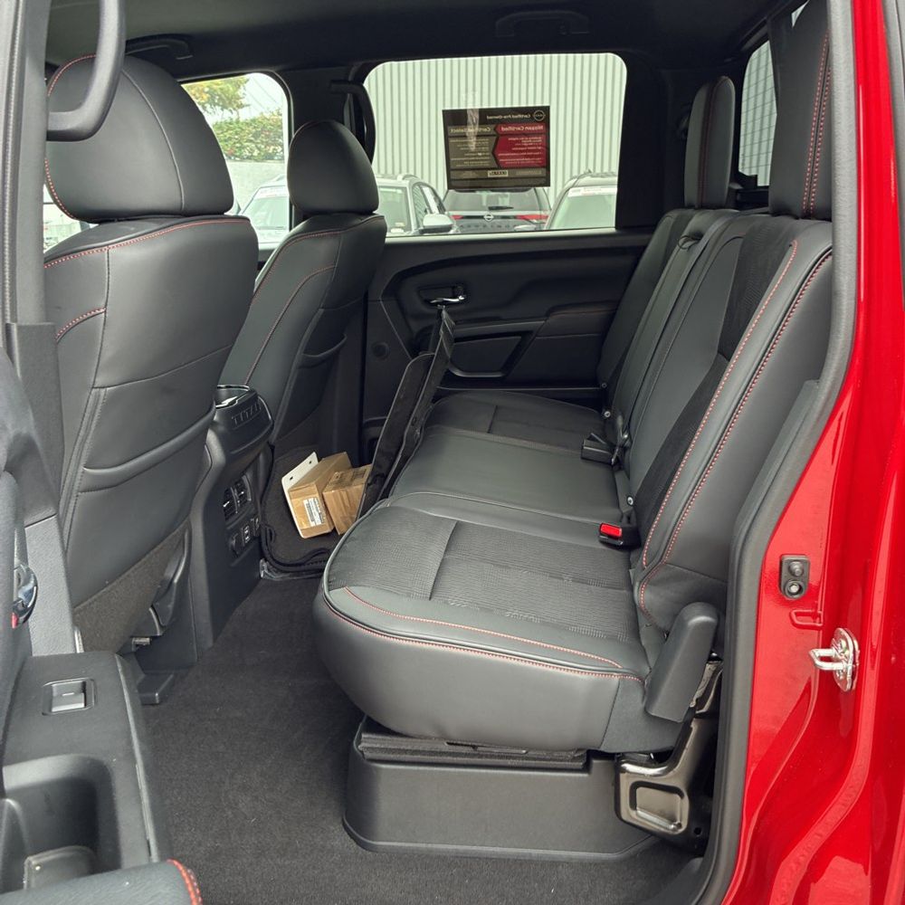2024 Nissan Titan PRO-4X