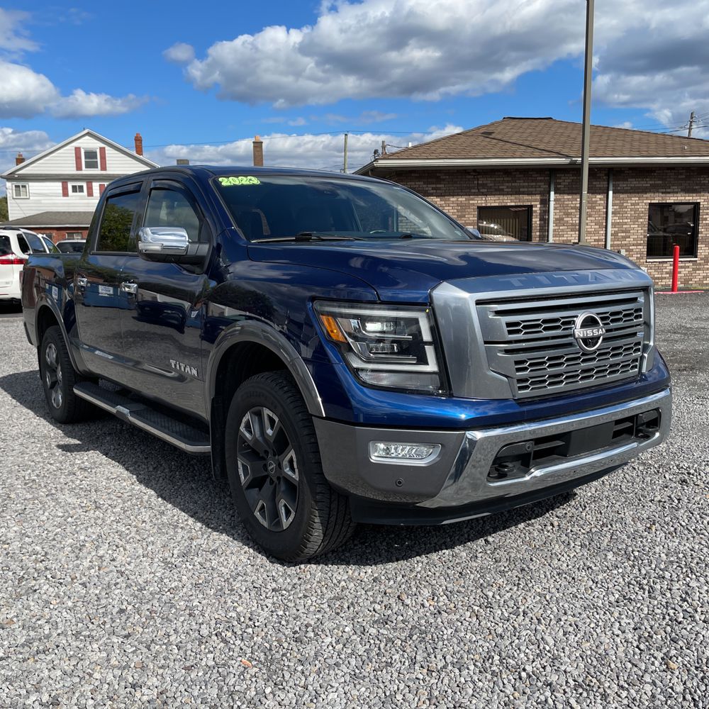 2023 Nissan Titan Platinum