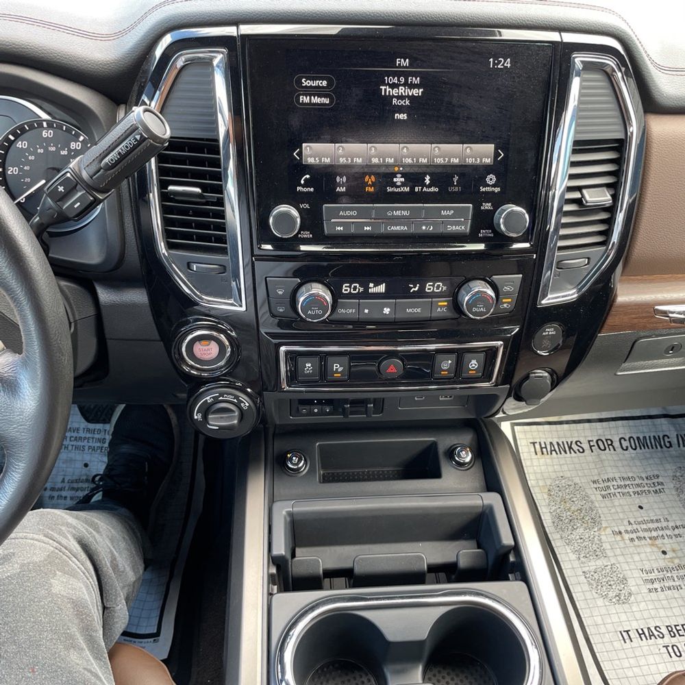 2023 Nissan Titan Platinum