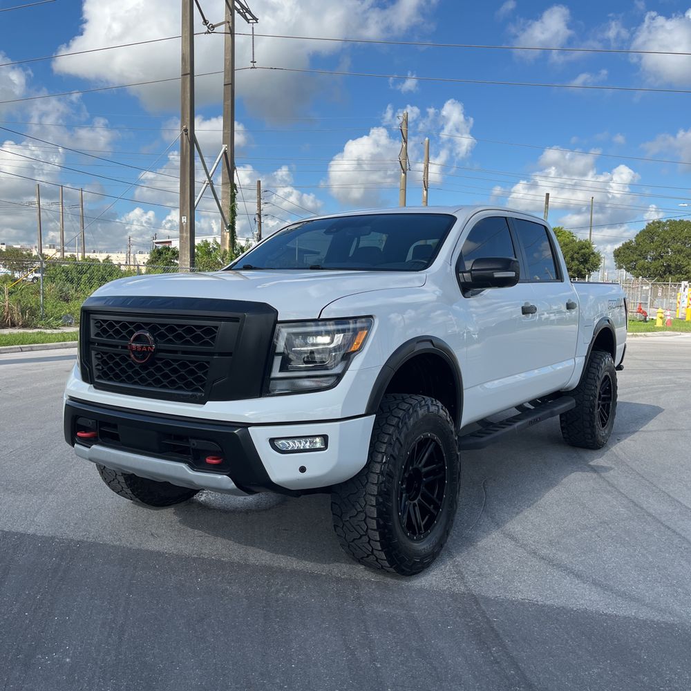 2023 Nissan Titan PRO-4X