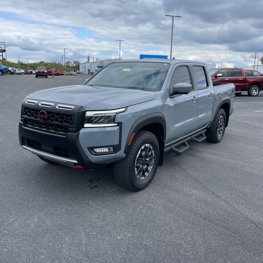 2025 Nissan Frontier PRO-4X