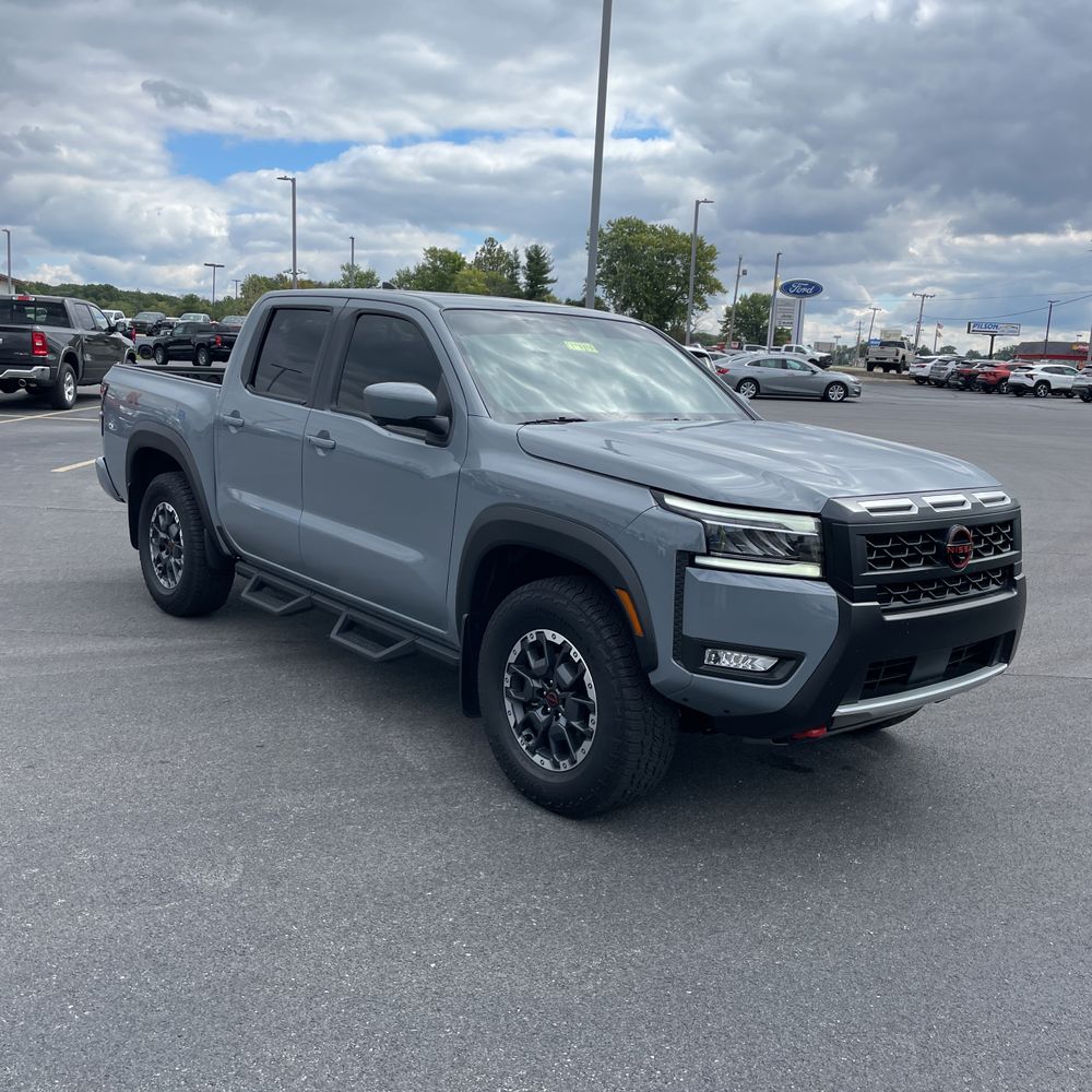 2025 Nissan Frontier PRO-4X