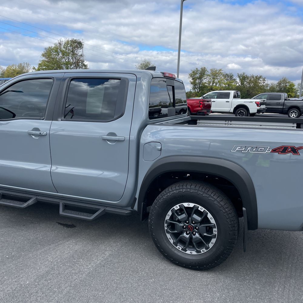 2025 Nissan Frontier PRO-4X