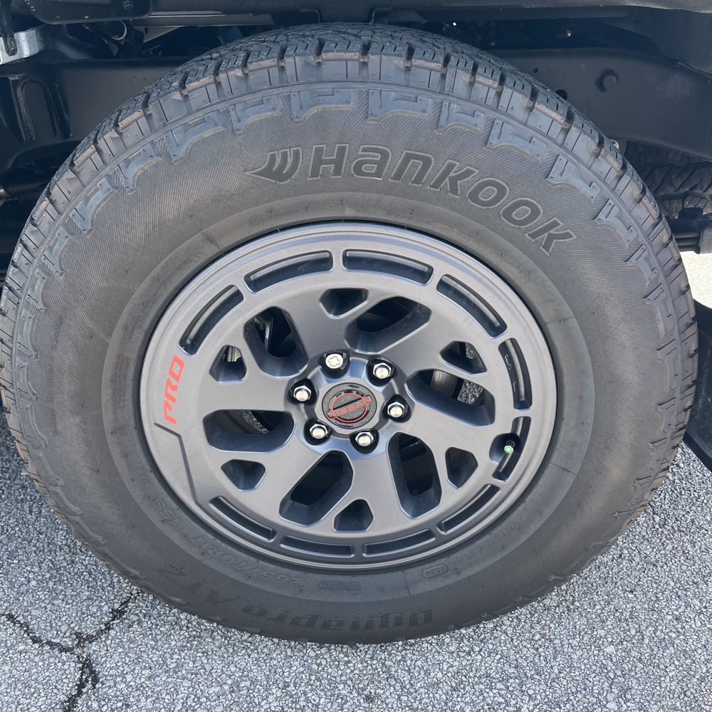2025 Nissan Frontier PRO-4X