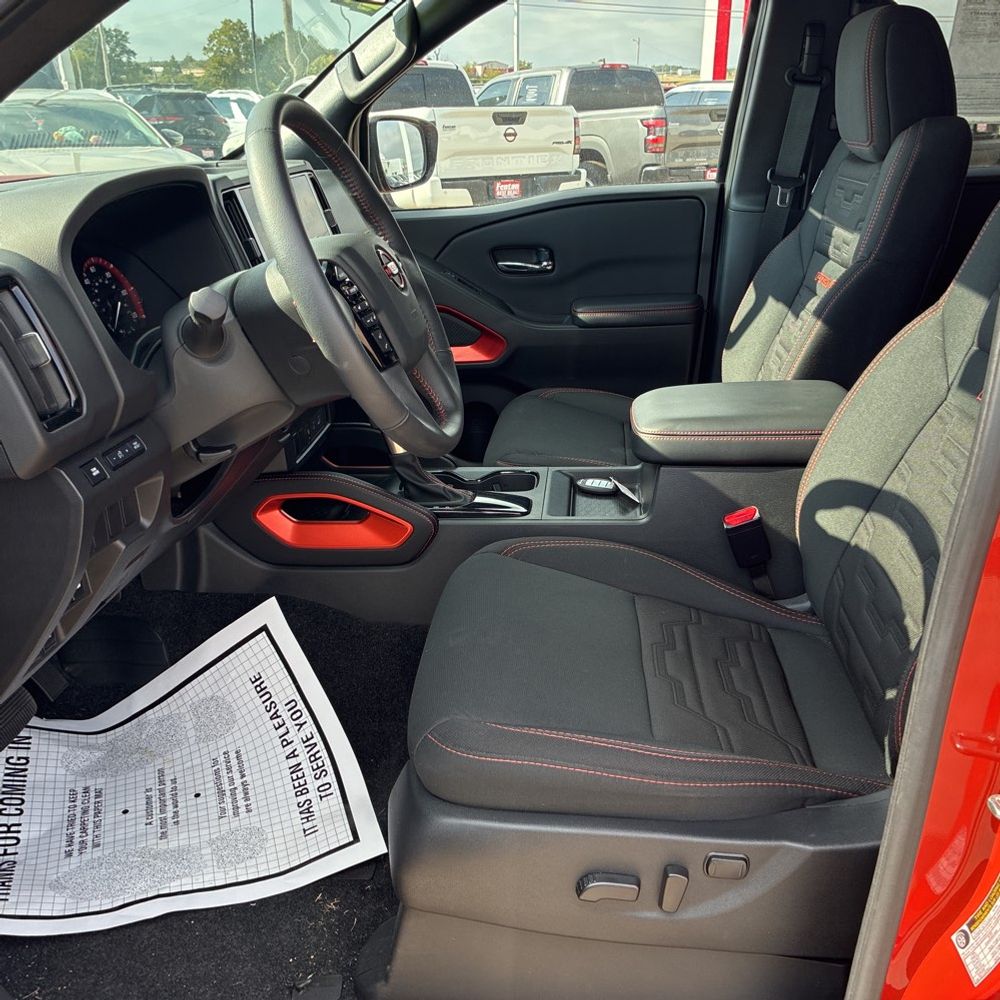 2025 Nissan Frontier PRO-4X