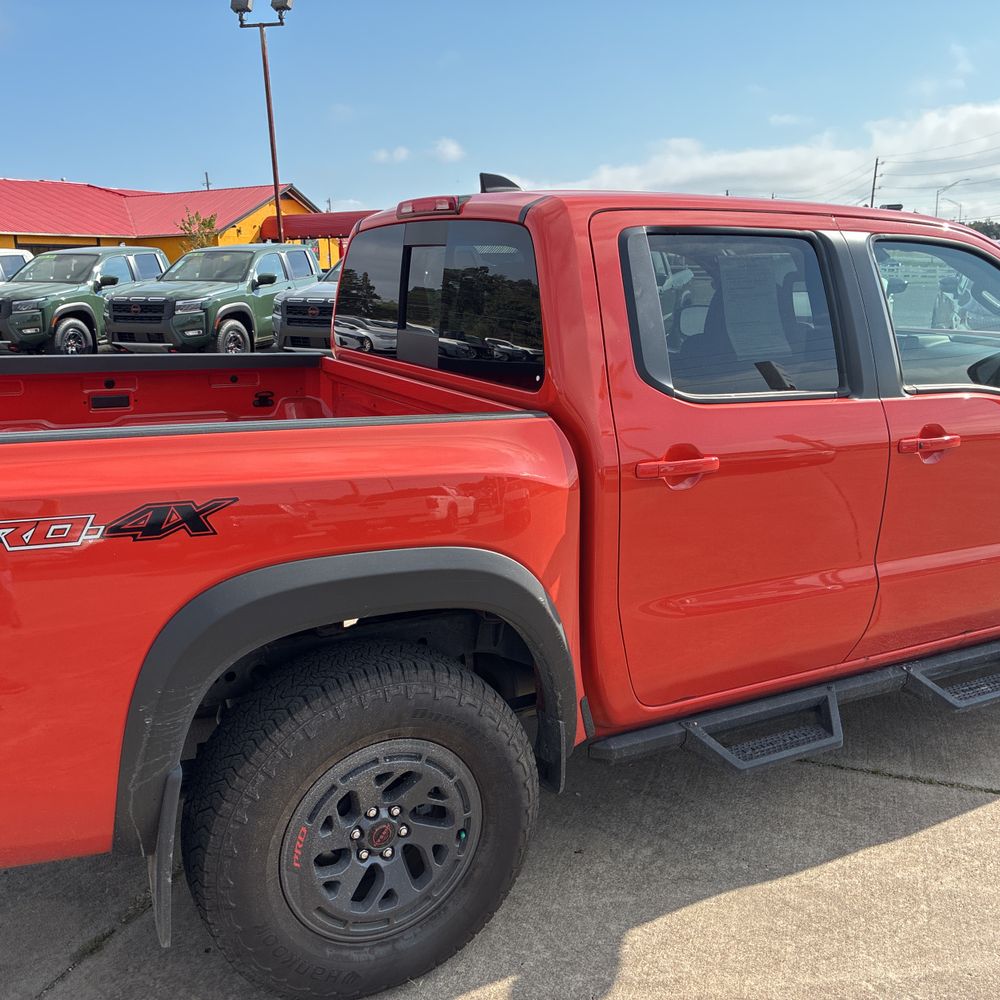 2025 Nissan Frontier PRO-4X