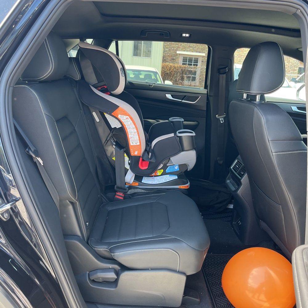 2026 Volkswagen Atlas Cross Sport SEL R-Line Black