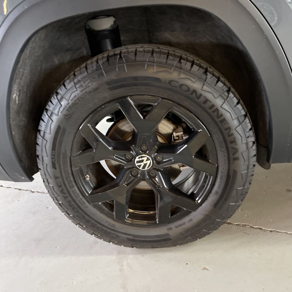 2025 Volkswagen Atlas Peak Edition 4Motion