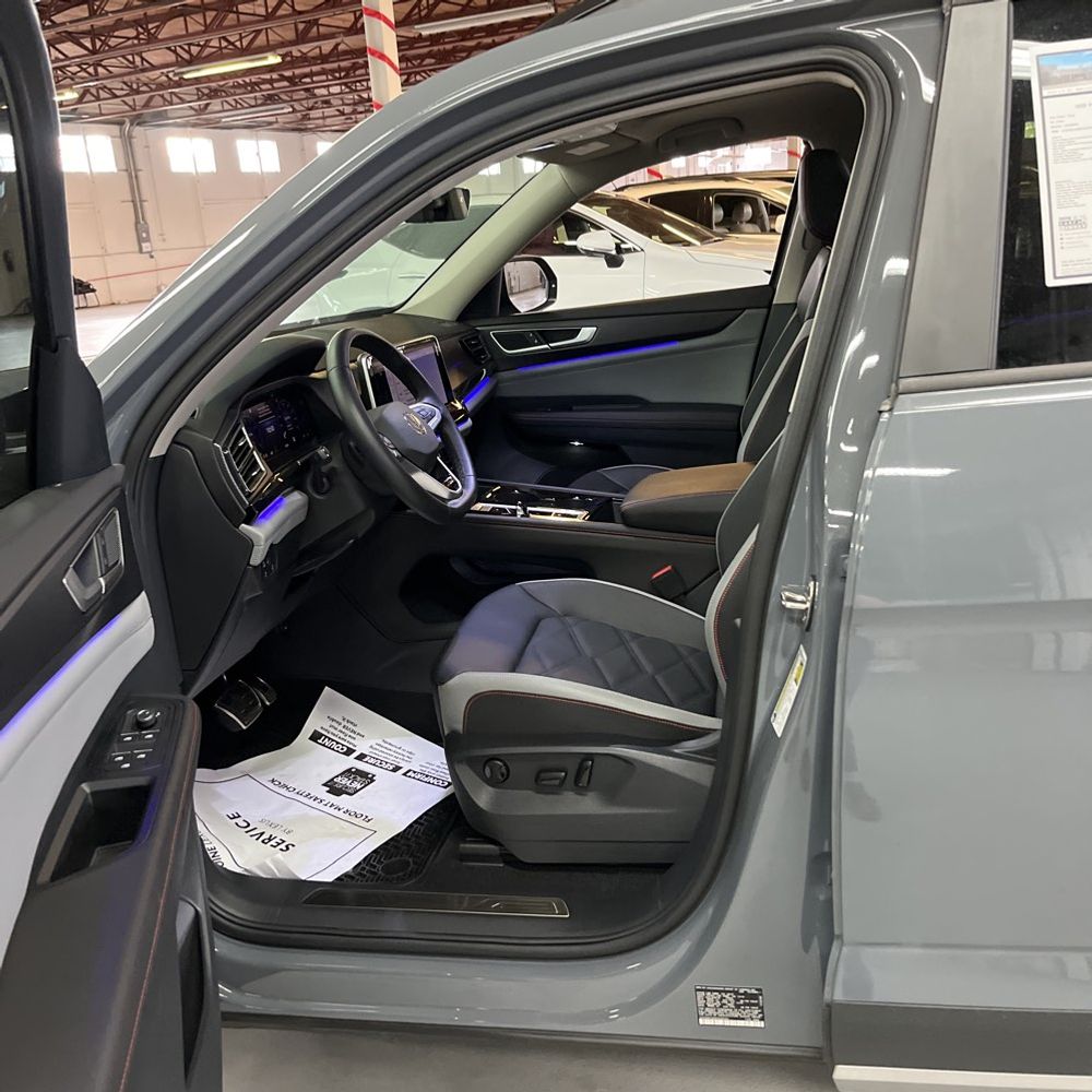 2025 Volkswagen Atlas Peak Edition 4Motion